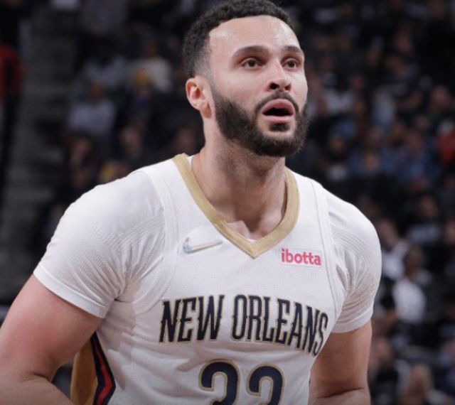 转折点！新奥尔良鹈鹕造点机会，意甲赛后攻防权衡，球迷炸锅，细节决定成败(十人巴萨闷平加的斯西甲两连平)